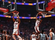 云开体育官方网站-太阳客场击败马刺：艾顿梅开二度双方实力对比明显，太阳队埃顿